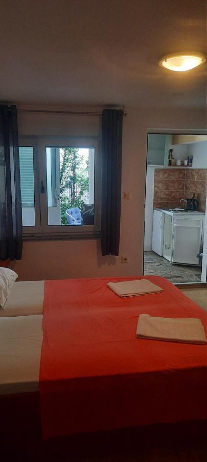 Vila Doris Baska Voda Room photo